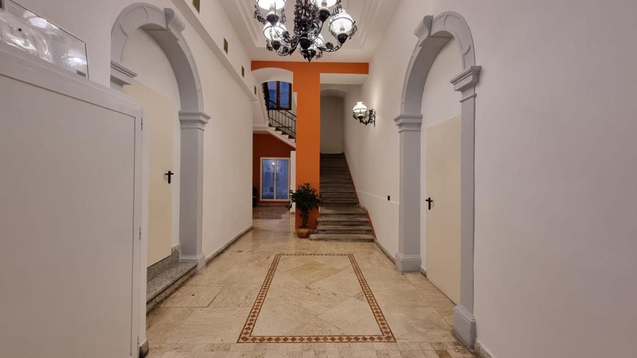 Palazzo Crispi - Boutique *